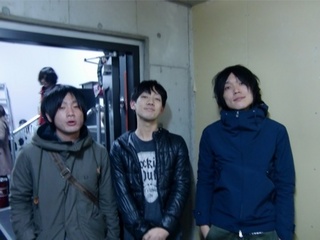 新設 Fireloop 受付前にて.jpeg